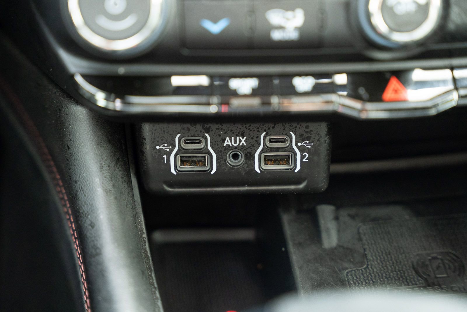 Used 2021 Dodge Durango R/T w/ Blacktop Package AWD/4WD image 46