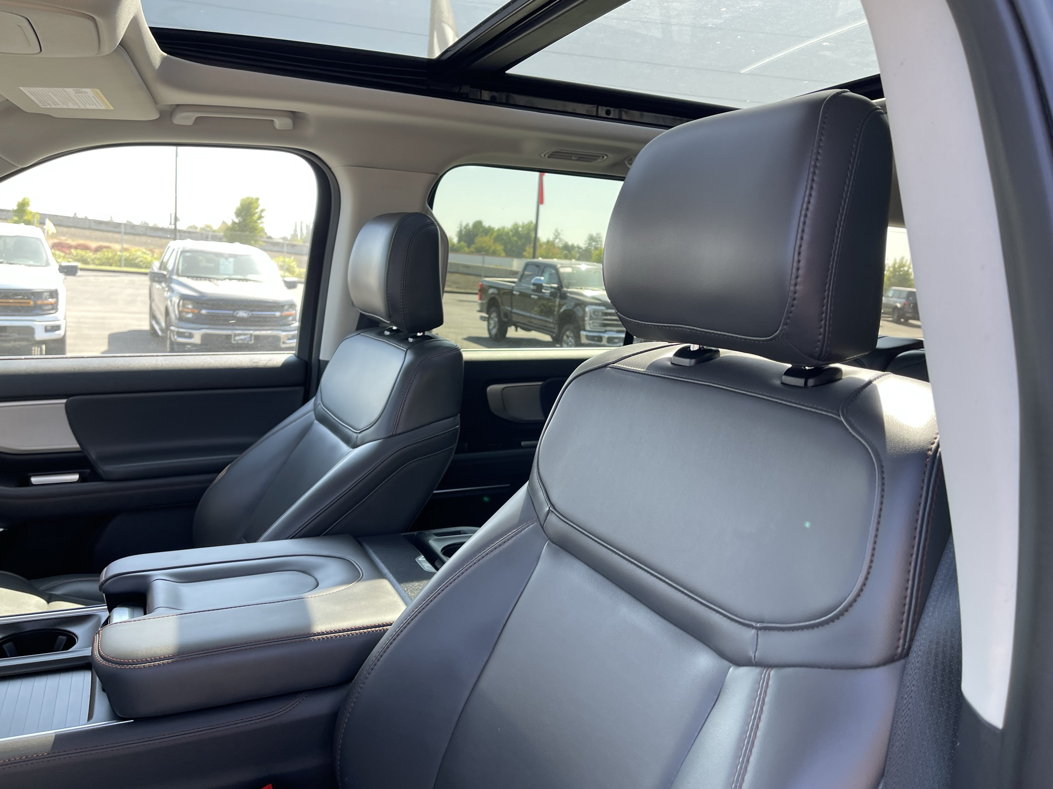 Certified 2025 Ford Expedition Max Active AWD/4WD image 17