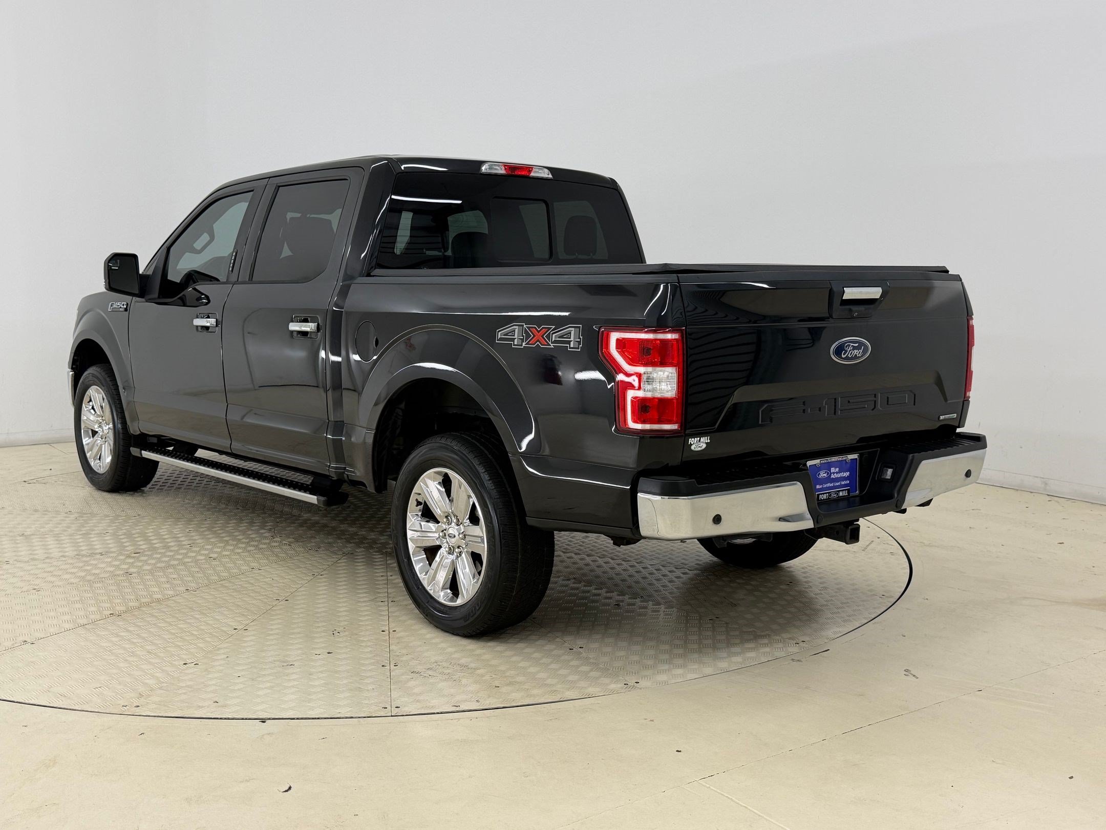 Certified 2019 Ford F150 XLT w/ Equipment Group 302A Luxury AWD/4WD image 3