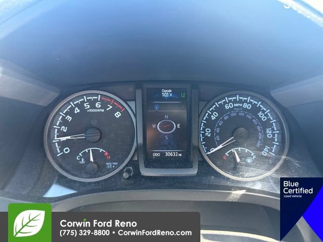 Used 2022 Toyota Tacoma TRD Off-Road w/ TRD Premium Off Road Package AWD/4WD image 14