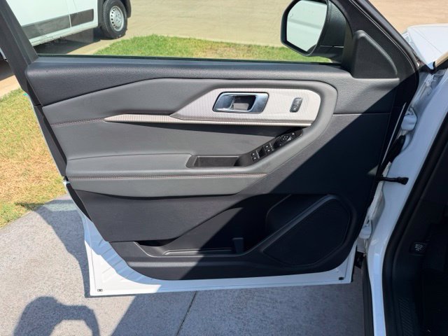 Certified 2025 Ford Explorer Active RWD image 10