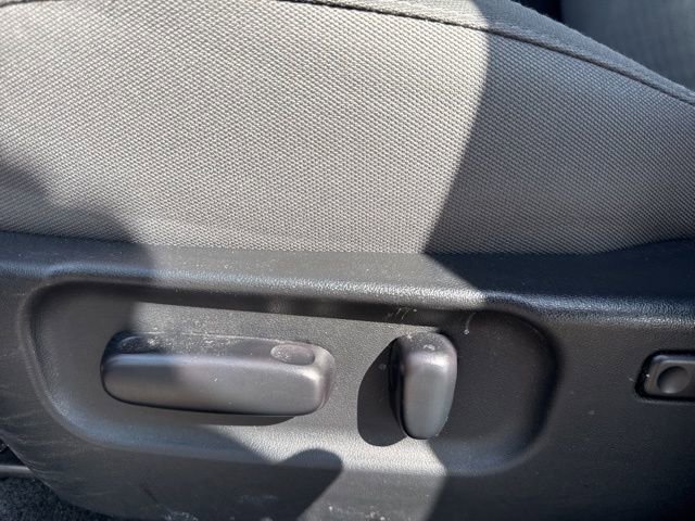 Used 2023 Toyota Tacoma SR5 AWD/4WD image 16