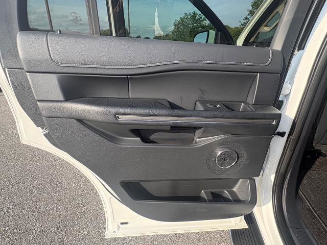 Certified 2023 Ford Expedition XLT AWD/4WD image 28