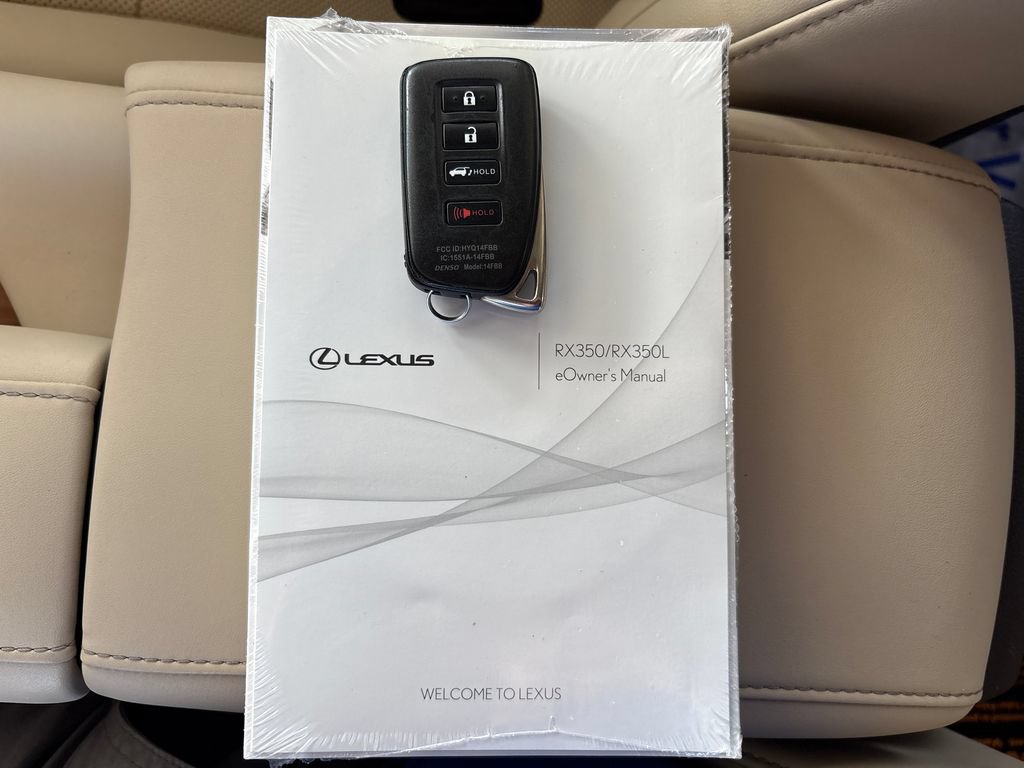 Used 2020 Lexus RX 350 AWD w/ Premium Package image 19