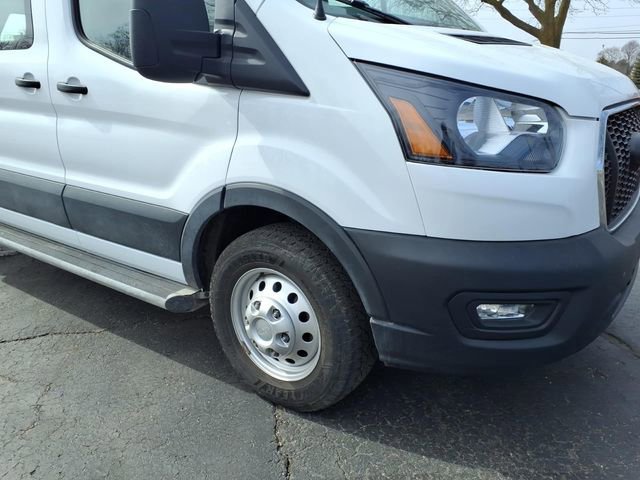 Certified 2023 Ford Transit 250 Low Roof AWD w/ Exterior Upgrade Package image 6