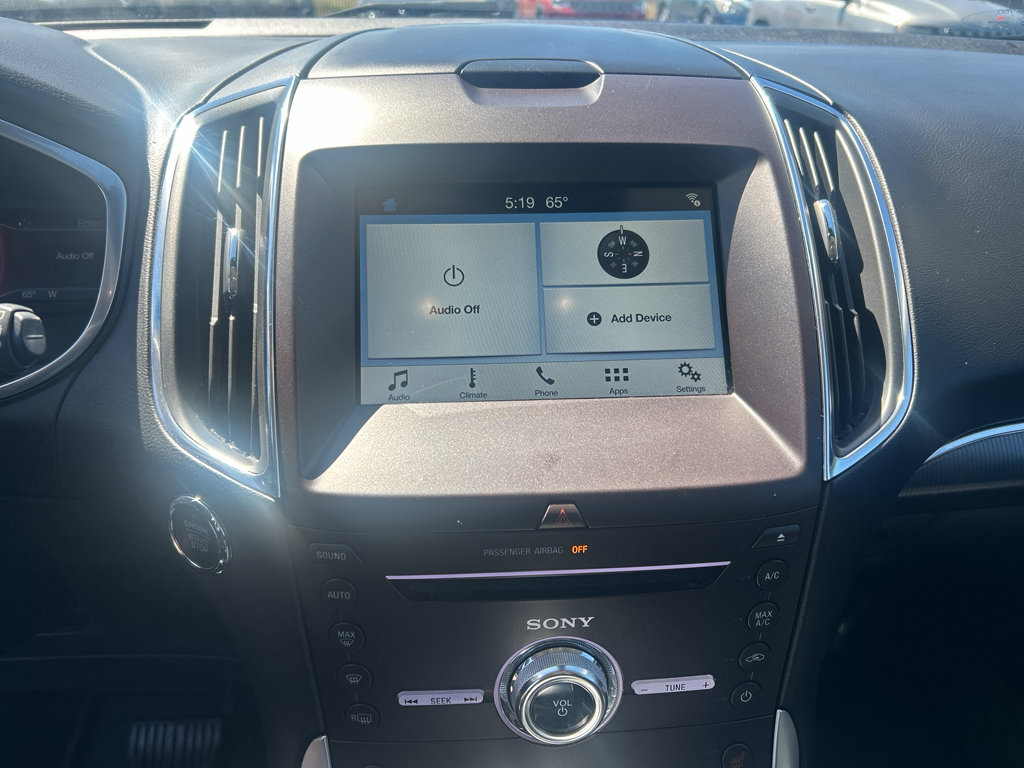 Certified 2018 Ford Edge Titanium w/ Ford Safe & Smart Package AWD/4WD image 23