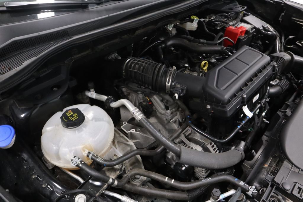 Certified 2025 Ford Escape ST-Line AWD/4WD image 14