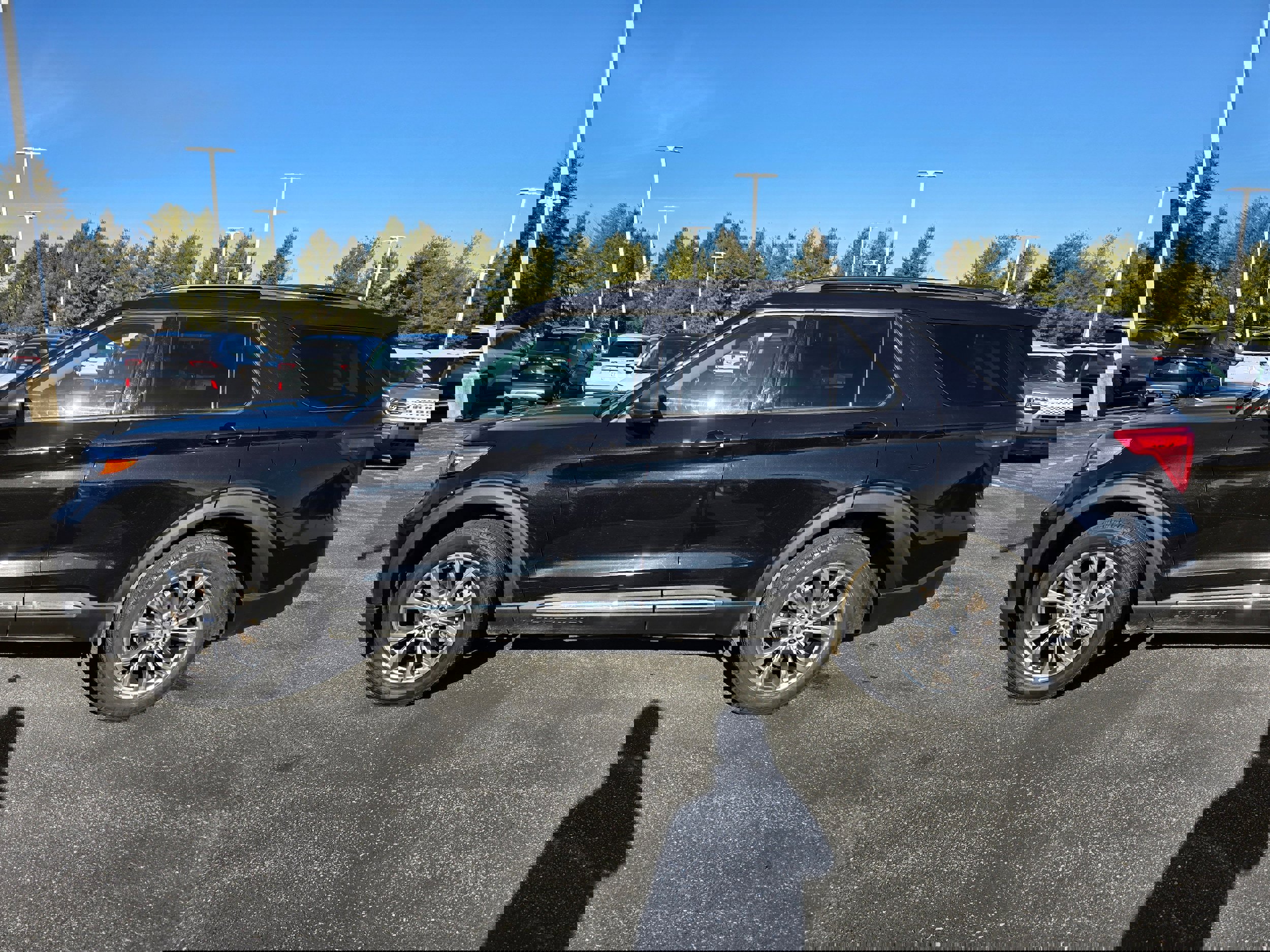 Certified 2022 Ford Explorer XLT w/ Equipment Group 202A video 2