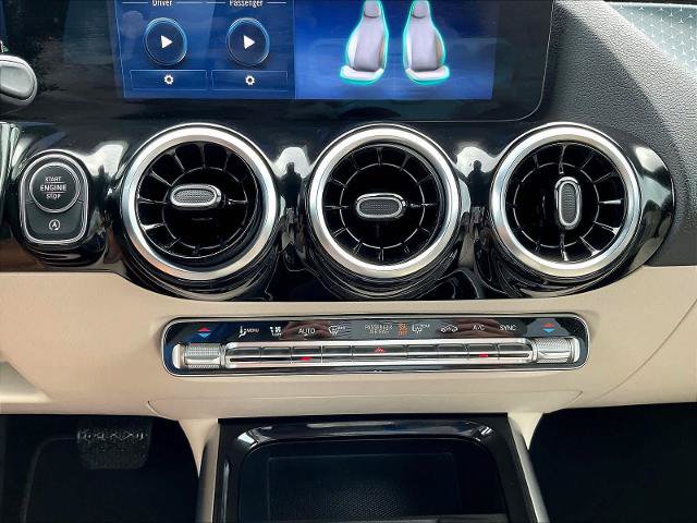 Used 2025 Mercedes-Benz GLA 250 4MATIC image 17