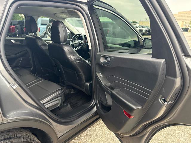 Certified 2022 Ford Escape SEL AWD/4WD image 9