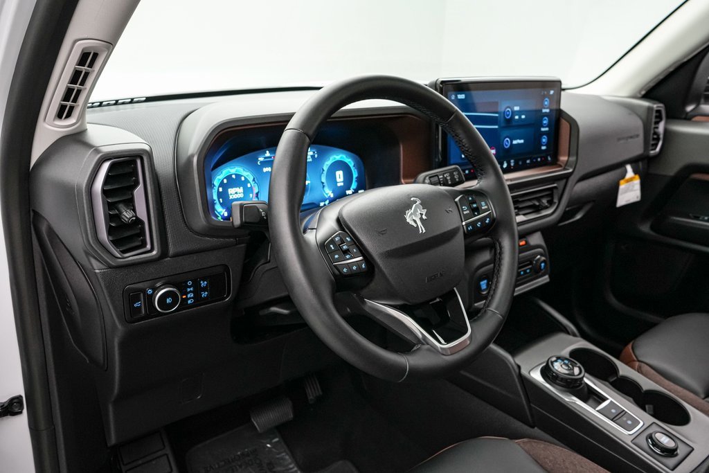 Certified 2025 Ford Bronco Sport Outer Banks w/ Outer Banks Tech Package+ image 13