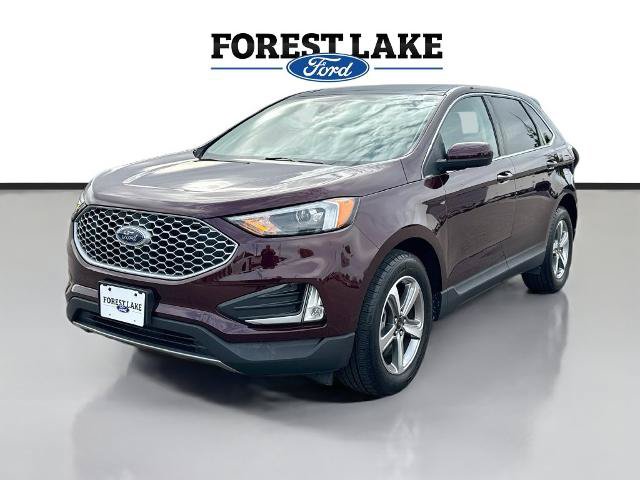 Certified 2024 Ford Edge SEL w/ Convenience Package AWD/4WD image 3