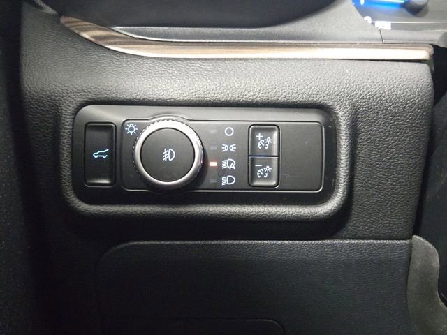 Certified 2022 Ford Explorer Limited w/ Equipment Group 301A image 24