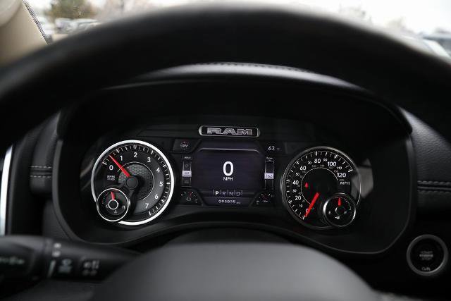 Used 2019 RAM 1500 Laramie image 33