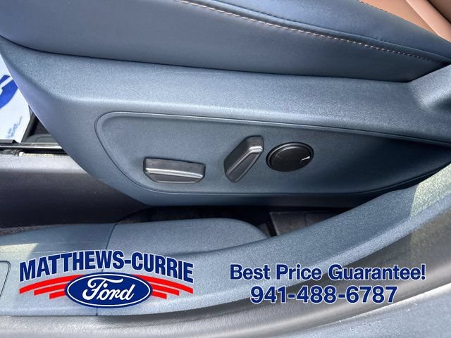Certified 2024 Ford Maverick Lariat w/ 4K Tow Package AWD/4WD image 10