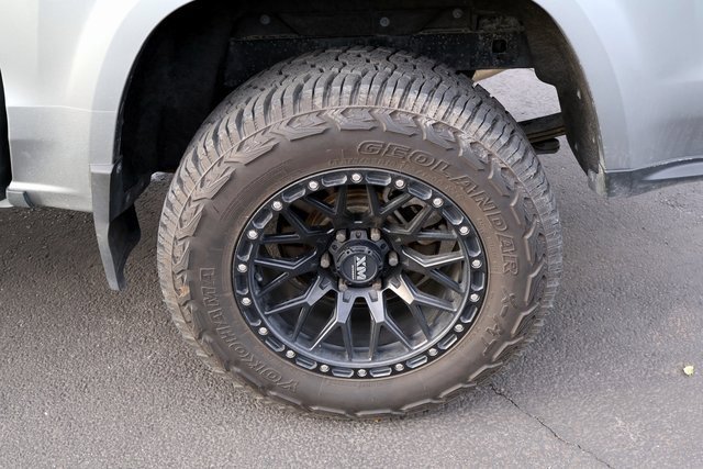 Used 2023 Chevrolet Colorado W/T image 15