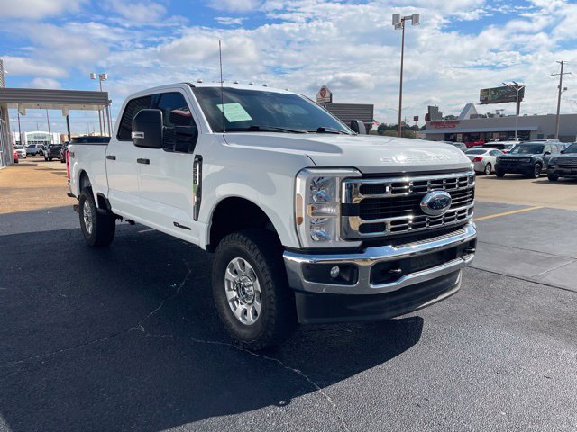 Certified 2024 Ford F250 XLT w/ FX4 Off-Road Package AWD/4WD image 11