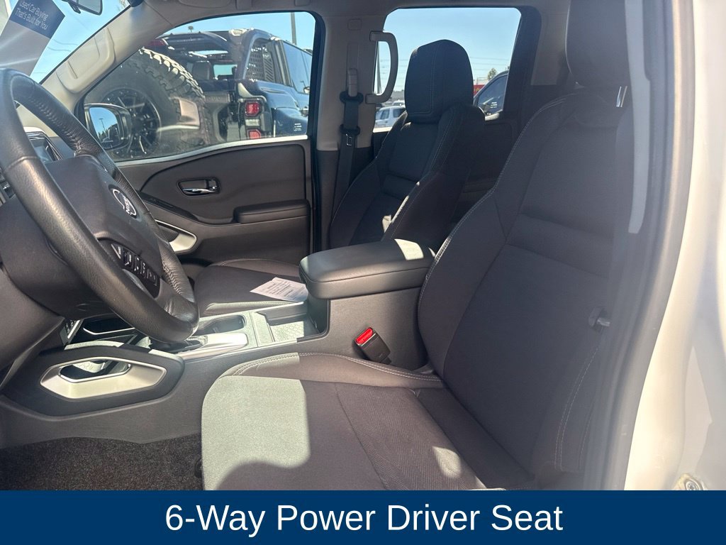 Used 2022 Nissan Frontier SV RWD image 10