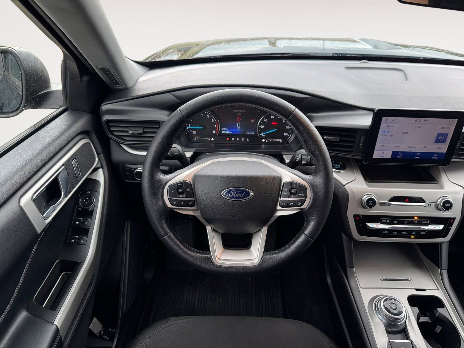 Certified 2022 Ford Explorer XLT AWD/4WD image 12