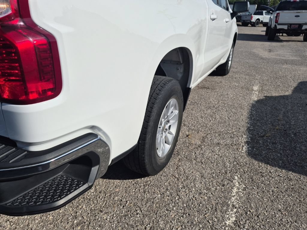 Used 2025 Chevrolet Silverado 1500 LT RWD image 15