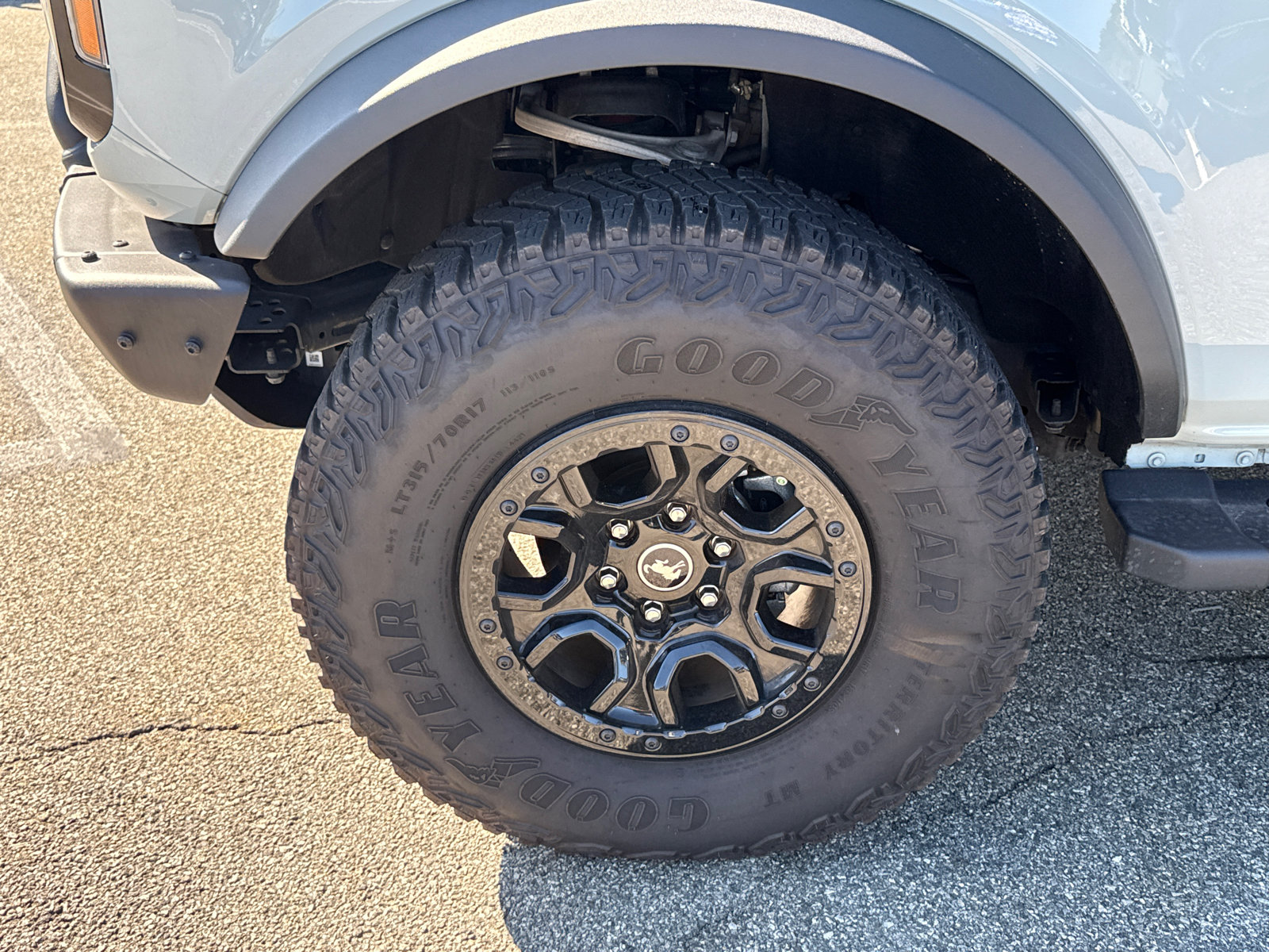 Certified 2021 Ford Bronco First Edition AWD/4WD image 8