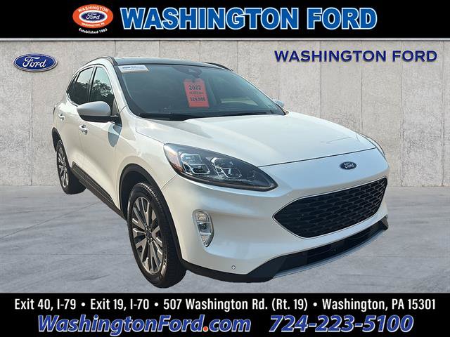 Certified 2022 Ford Escape Titanium AWD/4WD image 6