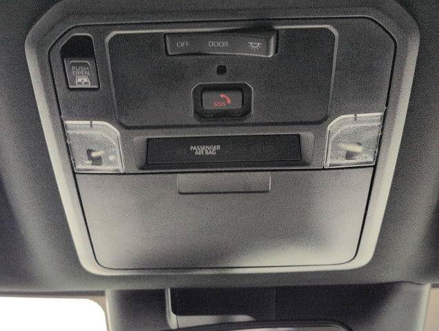 Used 2025 Toyota Tundra SR5 w/ SR5 Convenience Package AWD/4WD image 20