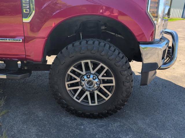 Certified 2019 Ford F250 Lariat w/ Lariat Value Package AWD/4WD image 4