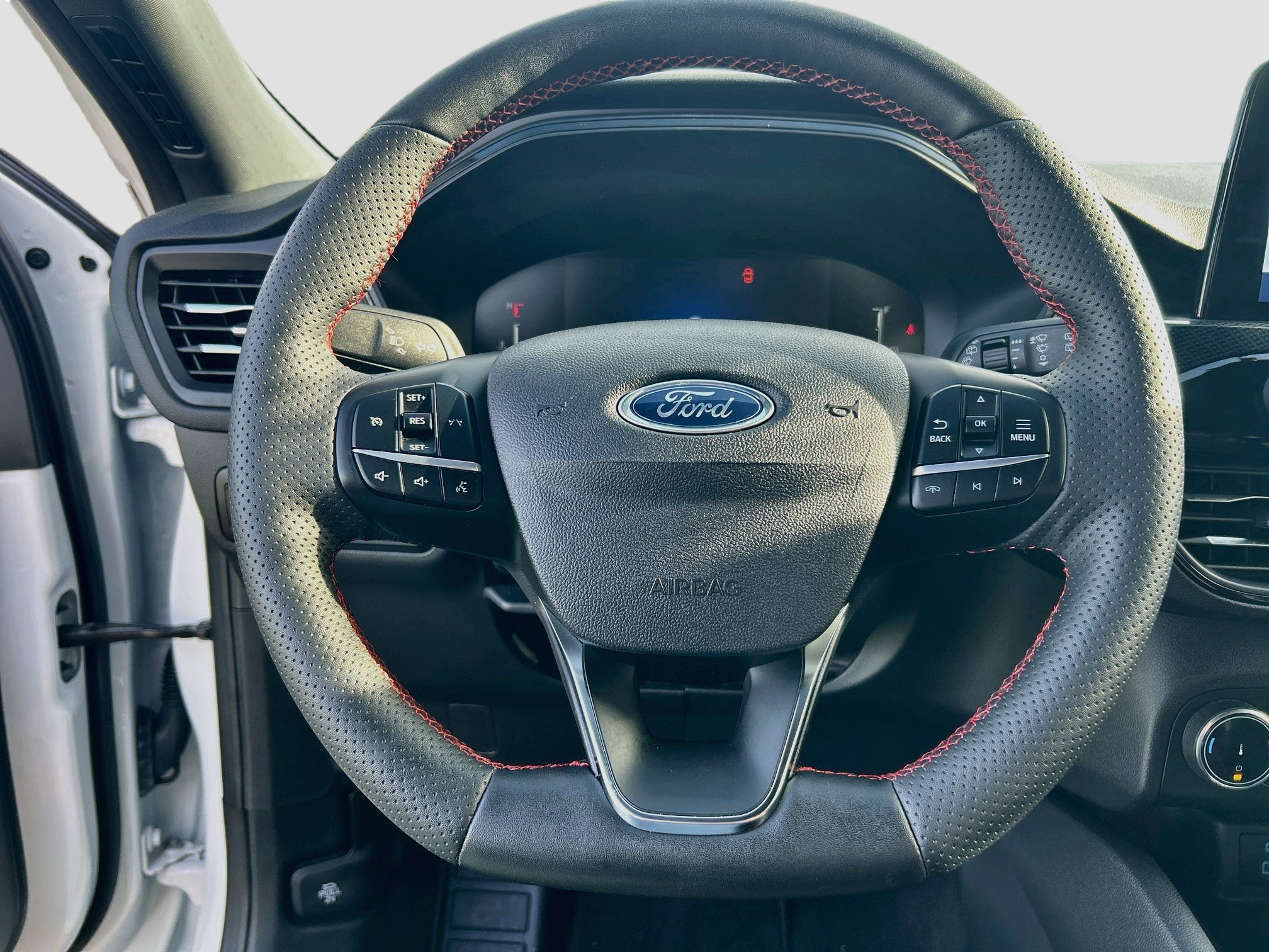 Certified 2023 Ford Escape ST-Line w/ Cold Weather Package FWD image 11