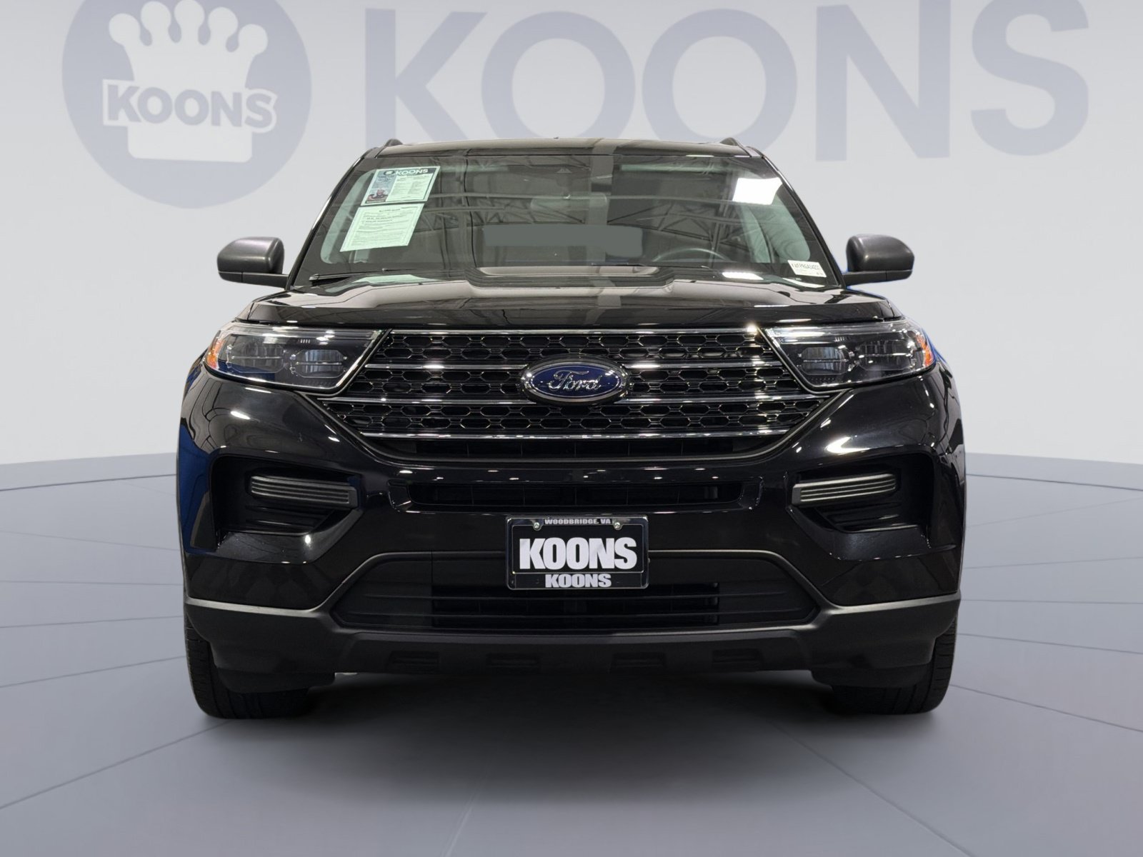 Certified 2024 Ford Explorer XLT w/ Class IV Trailer Tow Package AWD/4WD image 11