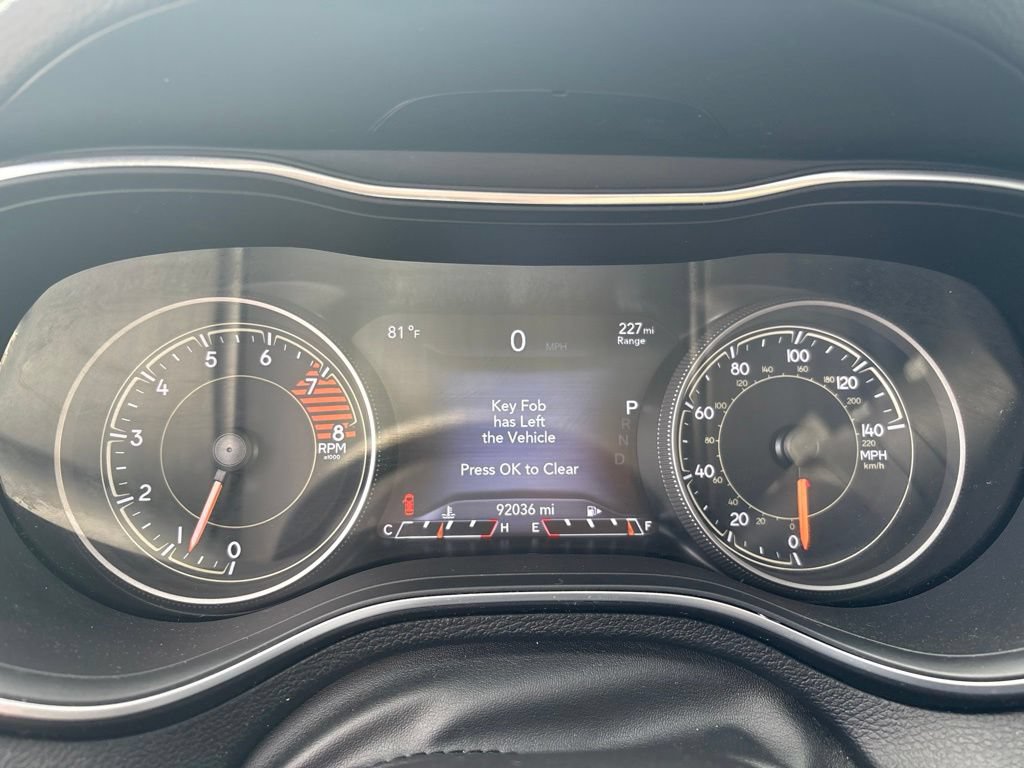 Used 2021 Jeep Cherokee Limited AWD/4WD image 24