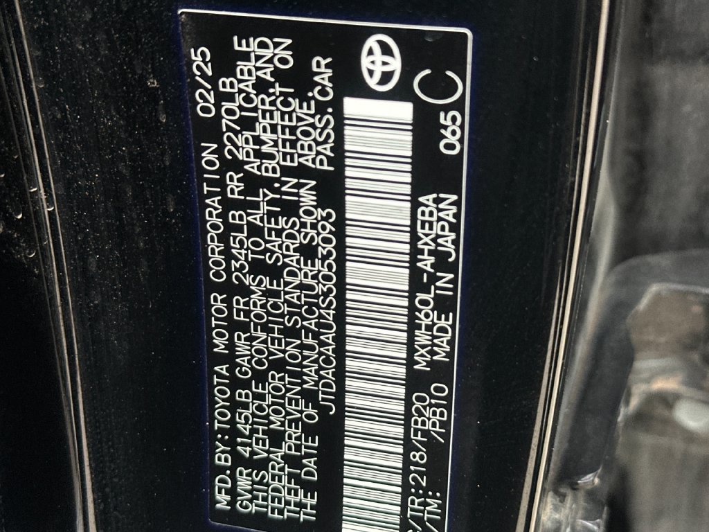 Used 2025 Toyota Prius LE FWD image 29