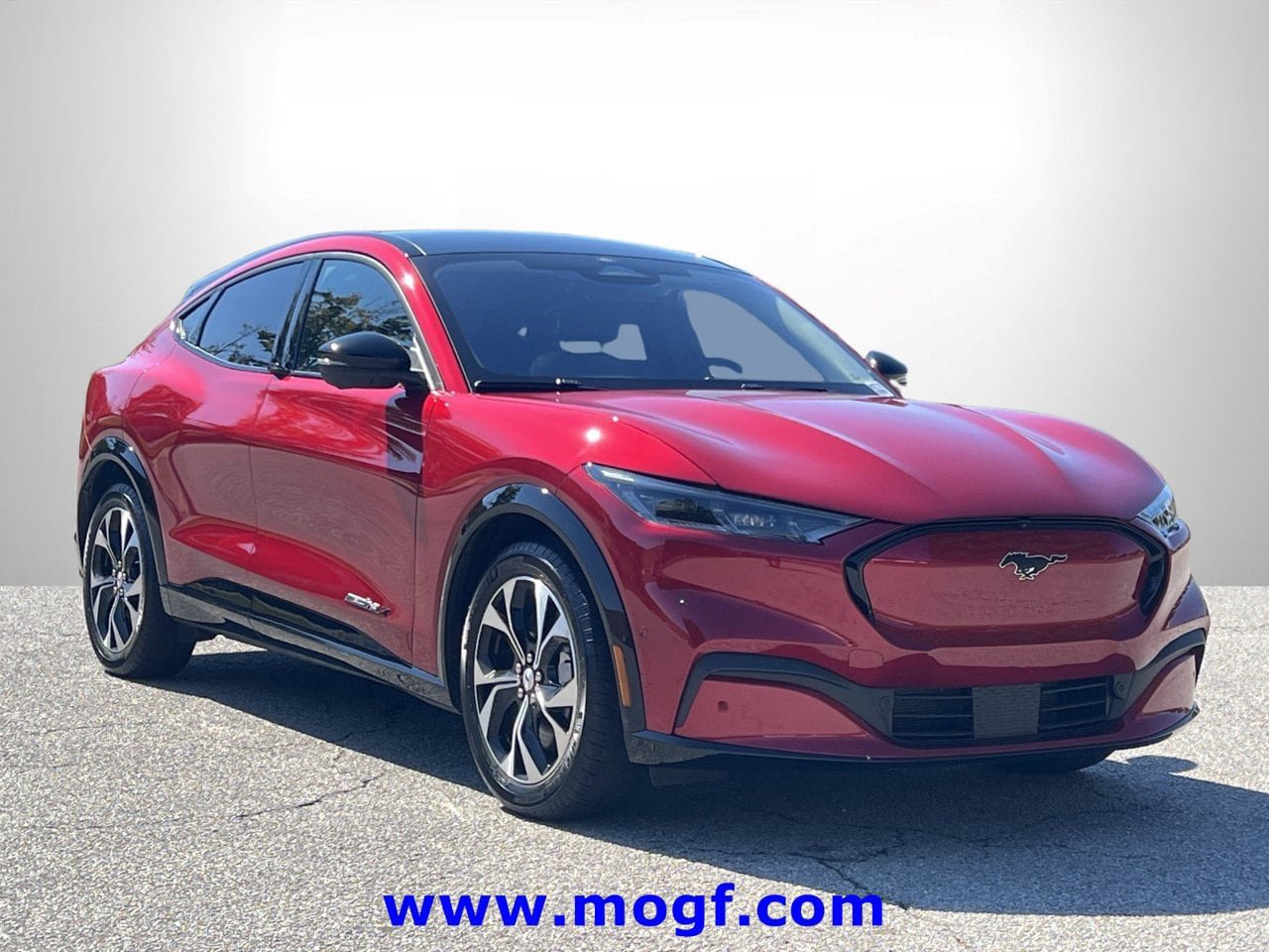 Certified 2023 Ford Mustang Mach-E Premium RWD image 4