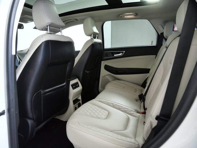 Certified 2023 Ford Edge Titanium AWD/4WD image 11
