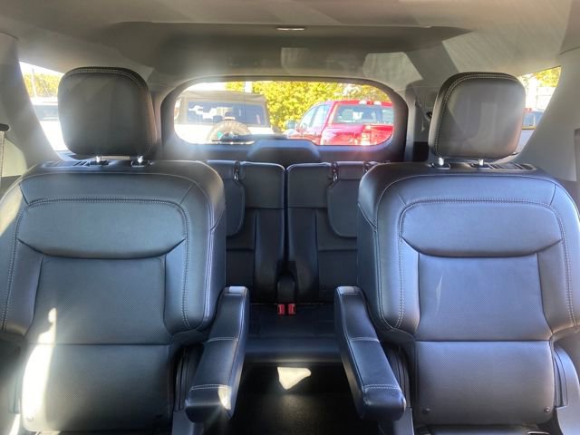 Certified 2022 Ford Explorer Limited w/ Equipment Group 301A image 16