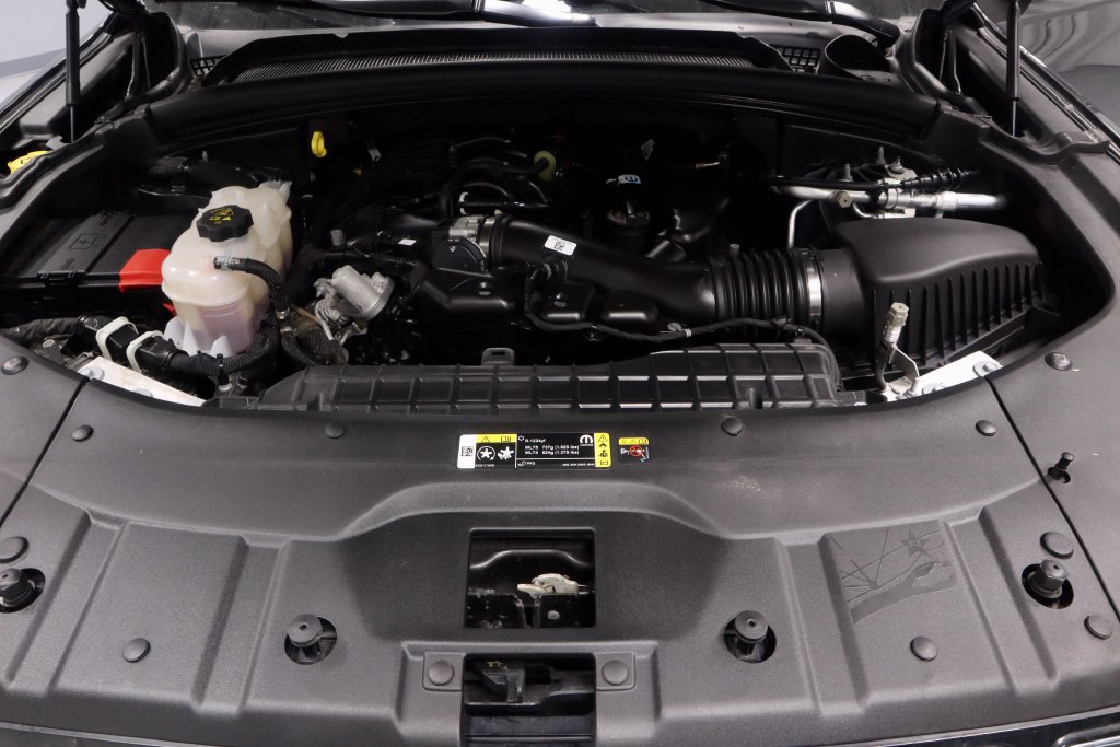 Used 2024 Jeep Grand Cherokee Limited AWD/4WD image 18