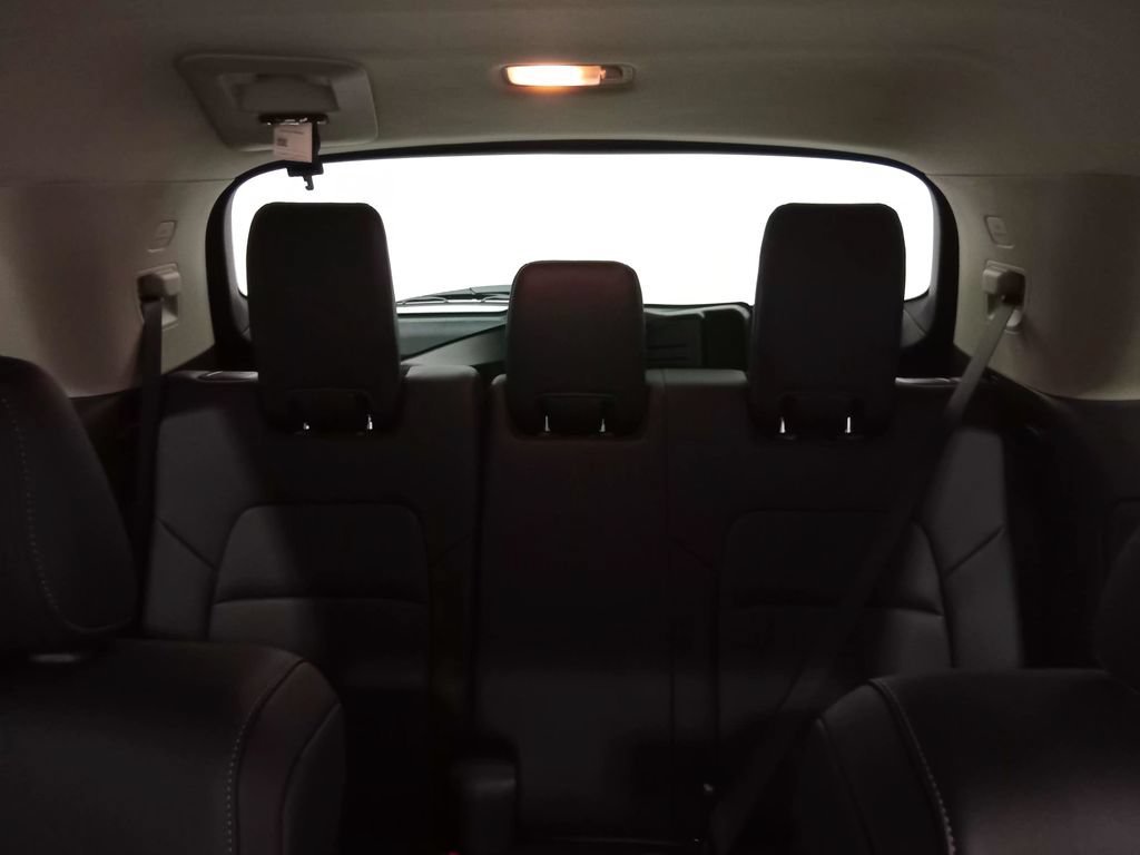 Used 2024 Nissan Pathfinder SL w/ SL Premium Package AWD/4WD image 14