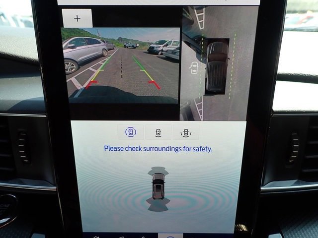 Certified 2022 Ford Explorer ST w/ Equipment Group 401A image 27