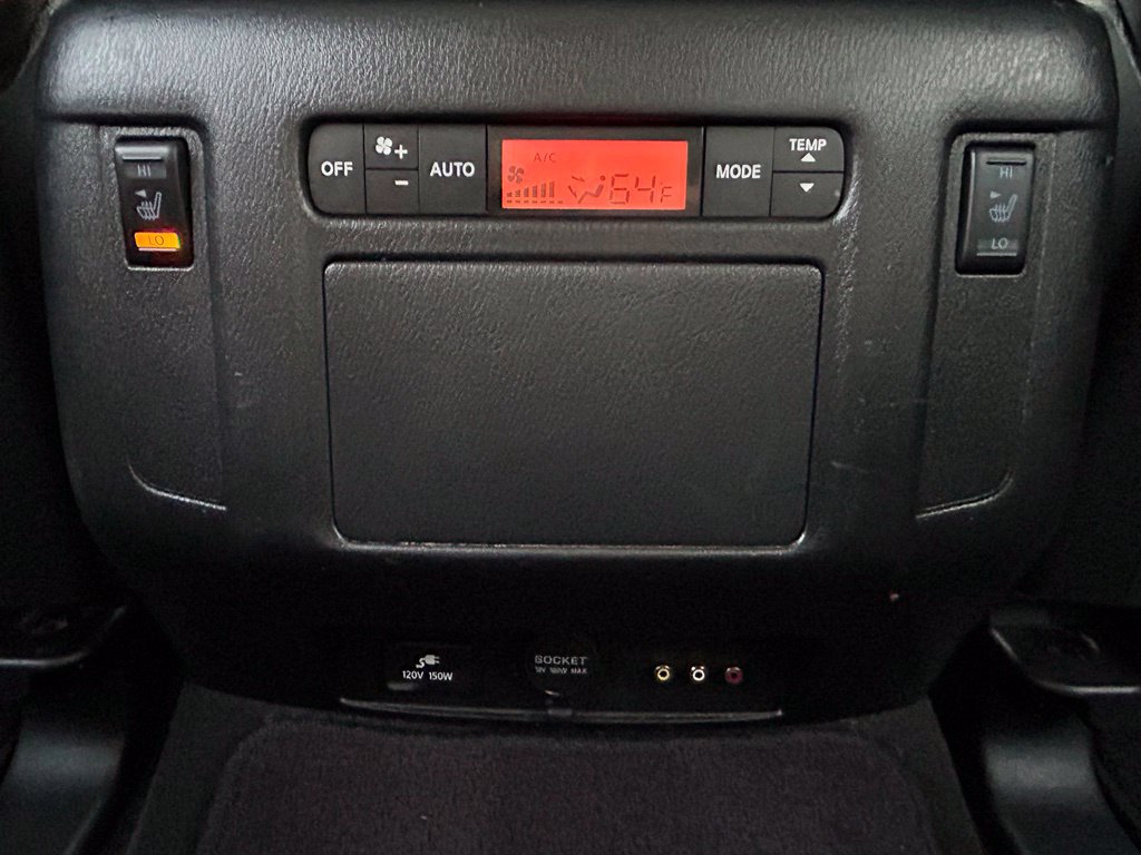Used 2017 Nissan Armada Platinum w/ Captain Seat Package AWD/4WD image 29