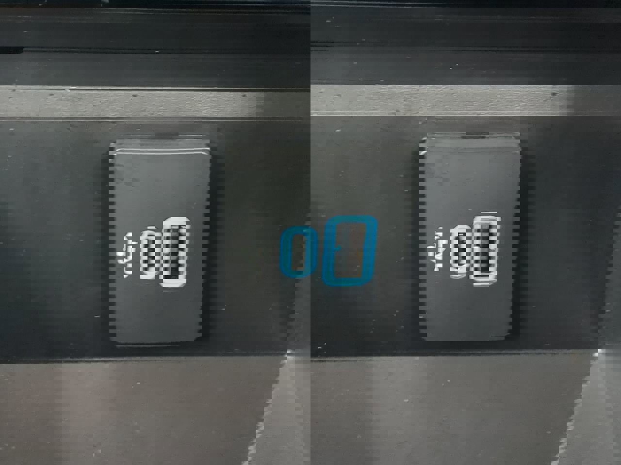 Certified 2024 Ford F450 Platinum w/ FX4 Off-Road Package image 21