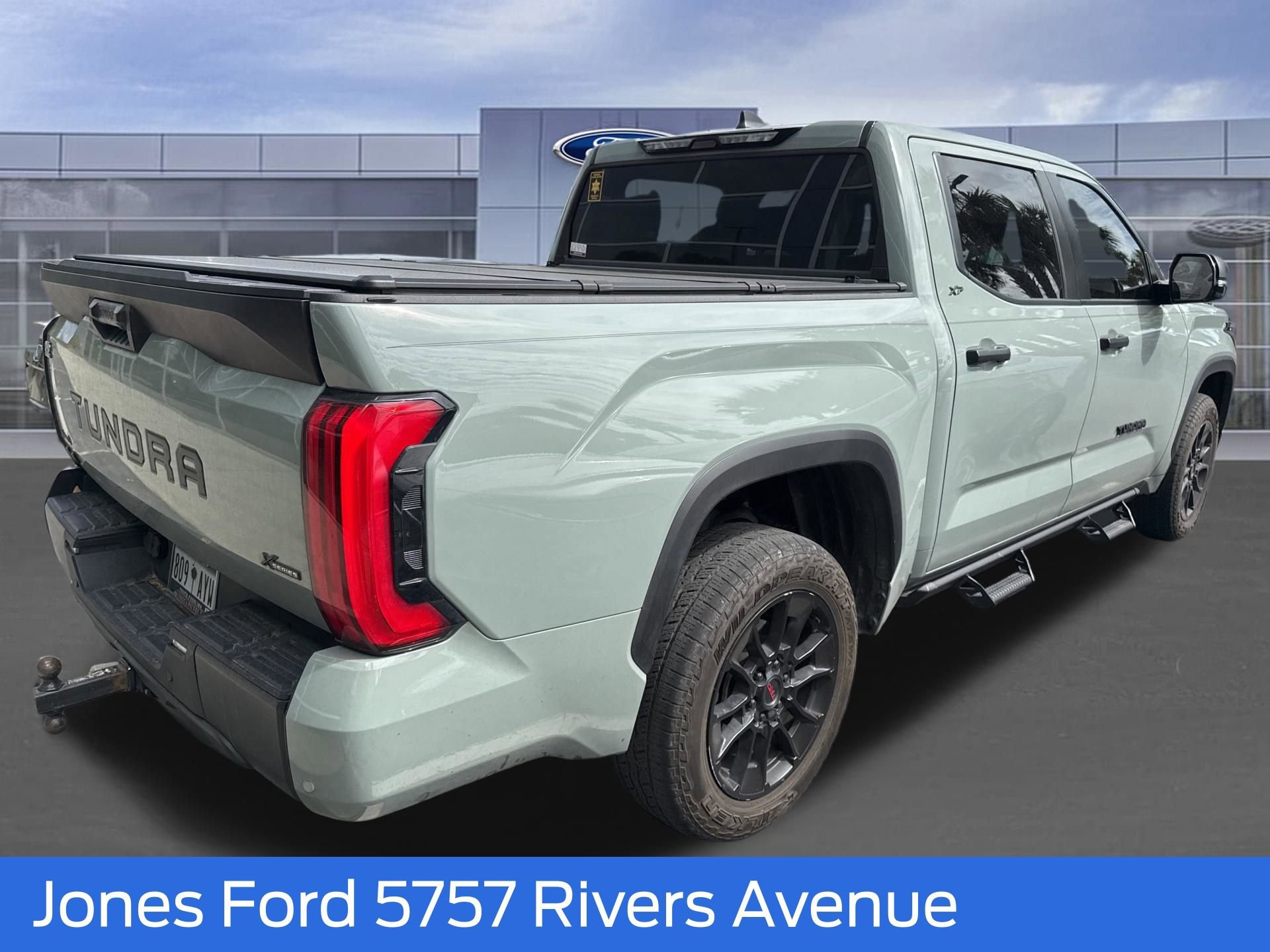 Used 2025 Toyota Tundra SR5 w/ SR5 Convenience Package image 3