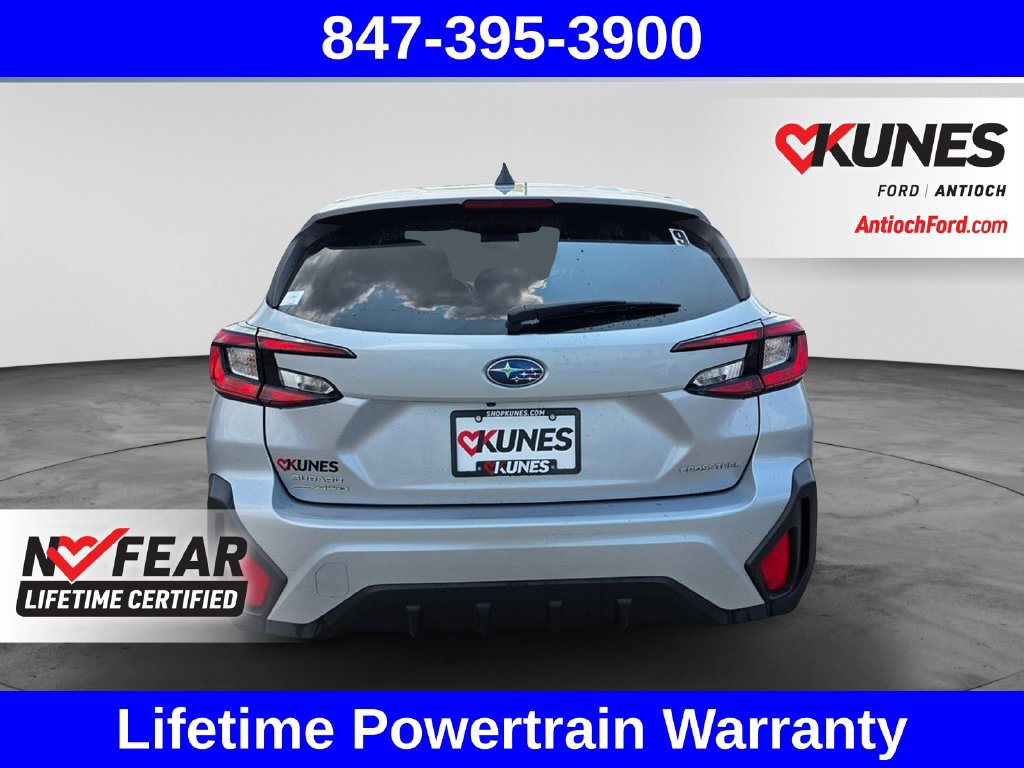 Used 2024 Subaru Crosstrek 2.0i AWD/4WD image 8