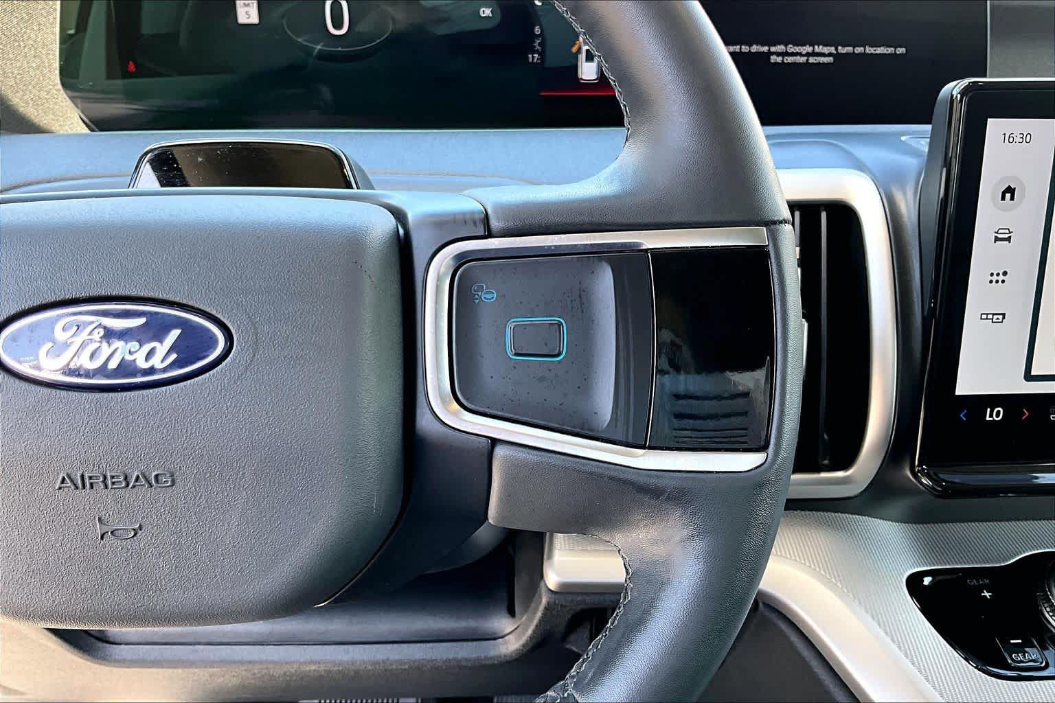 Certified 2025 Ford Expedition Active RWD image 24