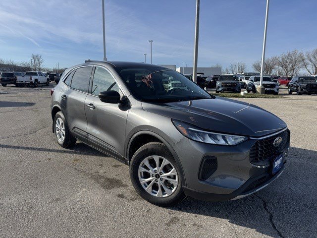 Certified 2024 Ford Escape Active image 7