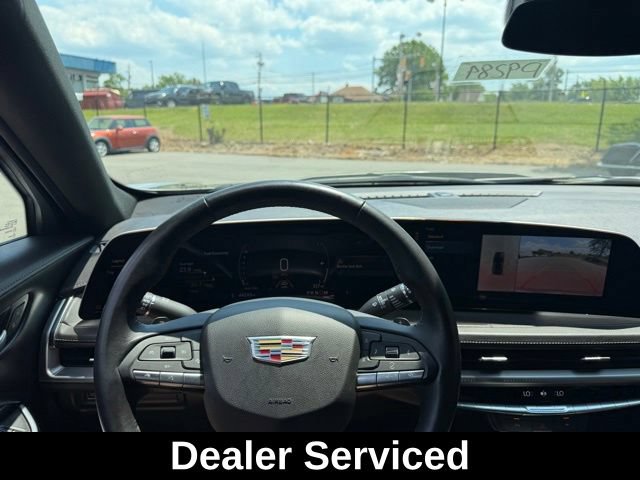 Used 2025 Cadillac XT4 Premium Luxury AWD/4WD image 14