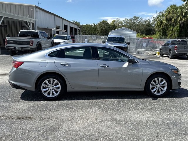 Used 2024 Chevrolet Malibu LT image 3