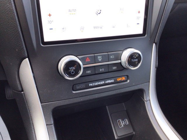 Certified 2022 Ford Edge SEL w/ Convenience Package AWD/4WD image 17