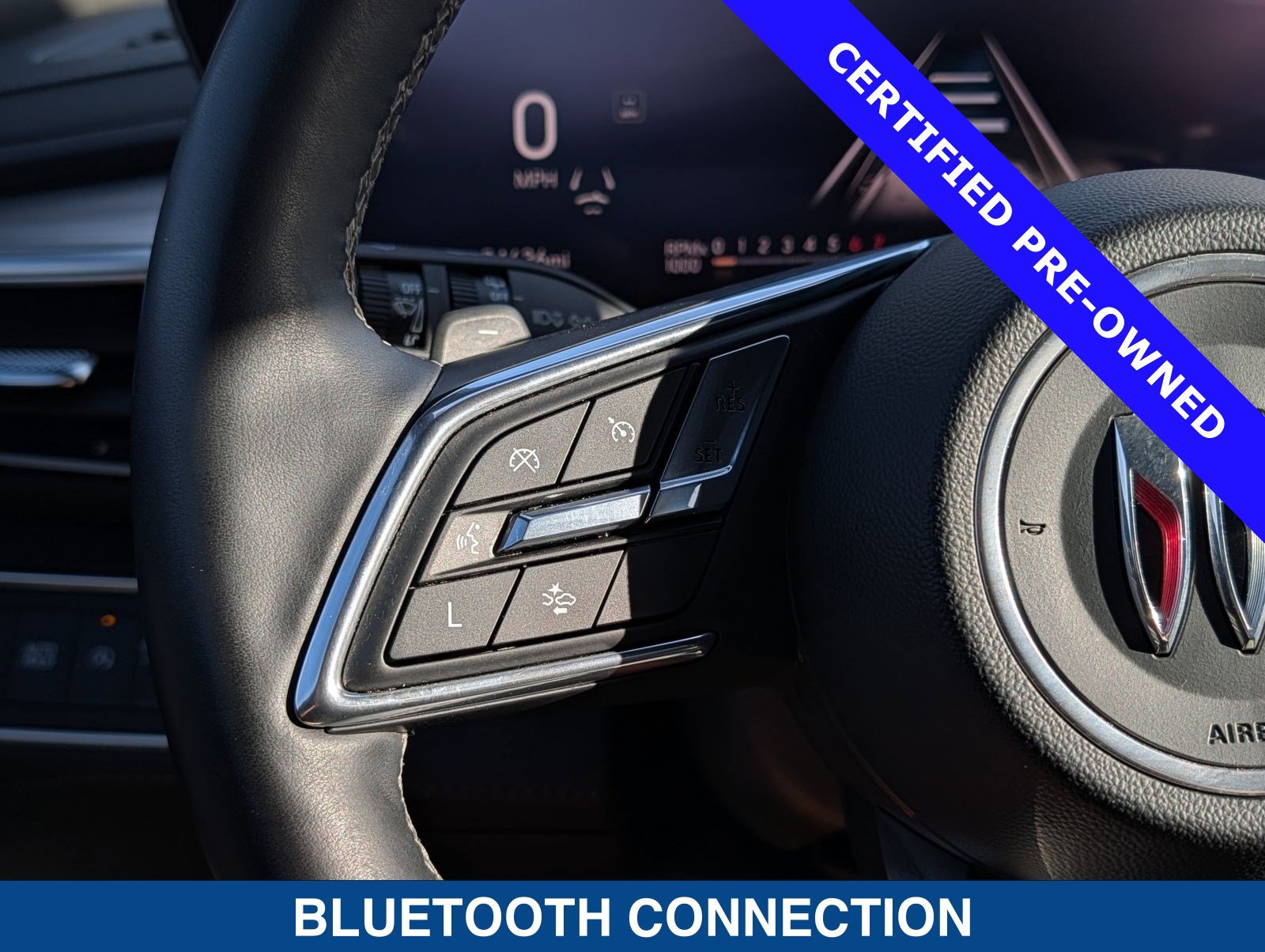Used 2025 Buick Enclave Preferred FWD image 27