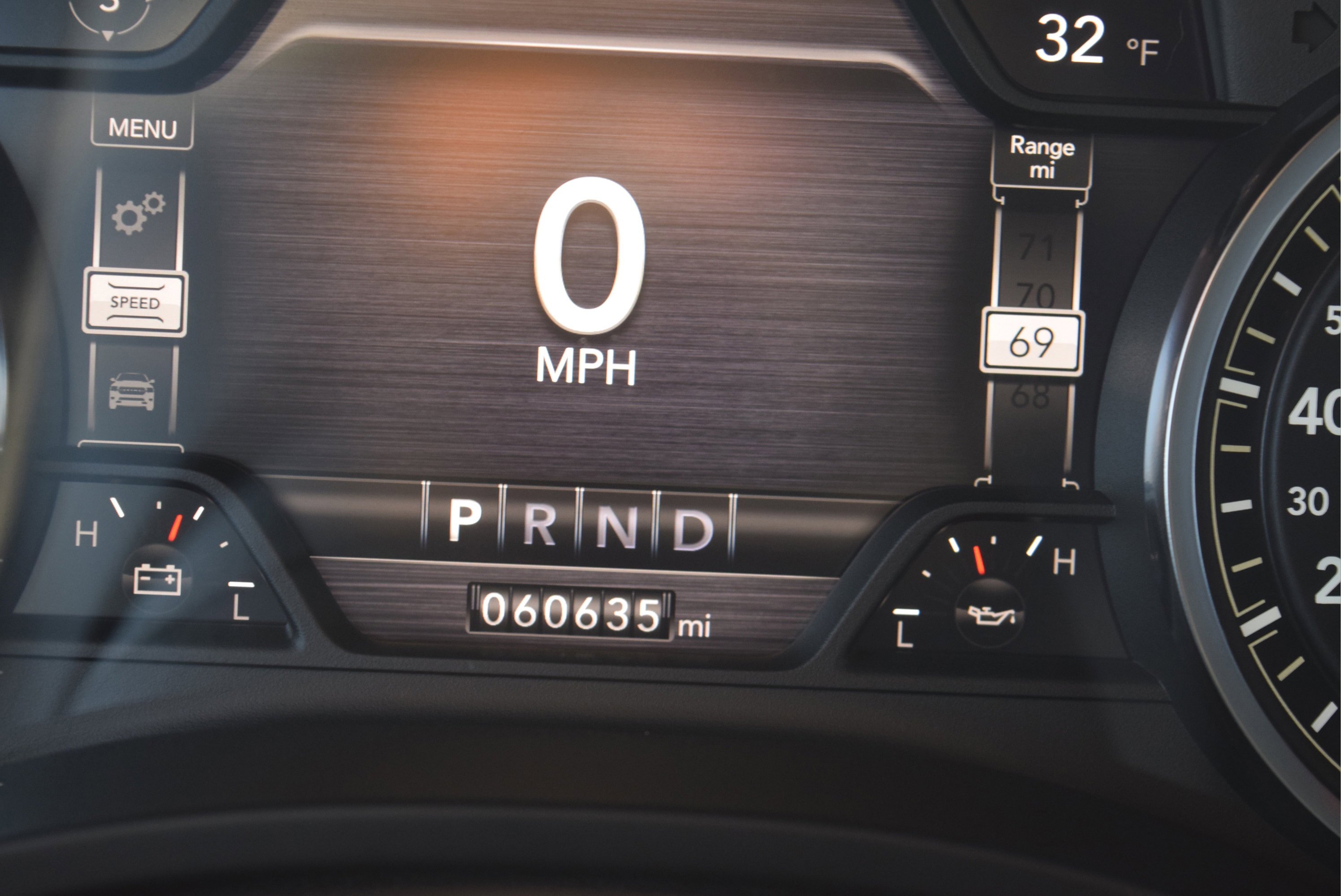 Used 2021 RAM 1500 Laramie w/ Sport Appearance Package image 14