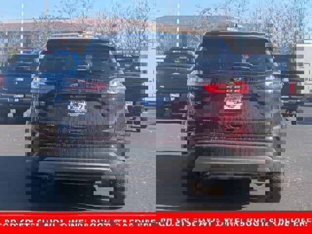 Certified 2022 Ford Edge SEL w/ Convenience Package image 4